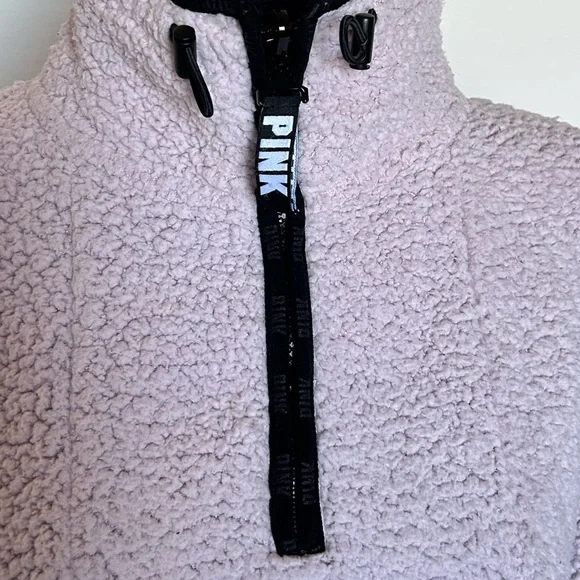 PINK Victorias Secret Woman’s Small Pink Sherpa Pullover Hoodie - Picture 4 of 12